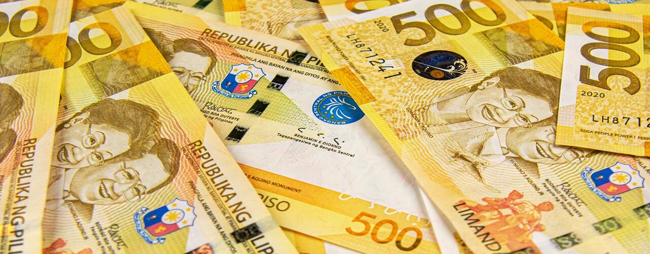 A 500 peso bills symbolizing the legalization of document costs.