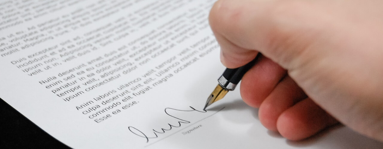 Husband signed an agreement to separate from his wife