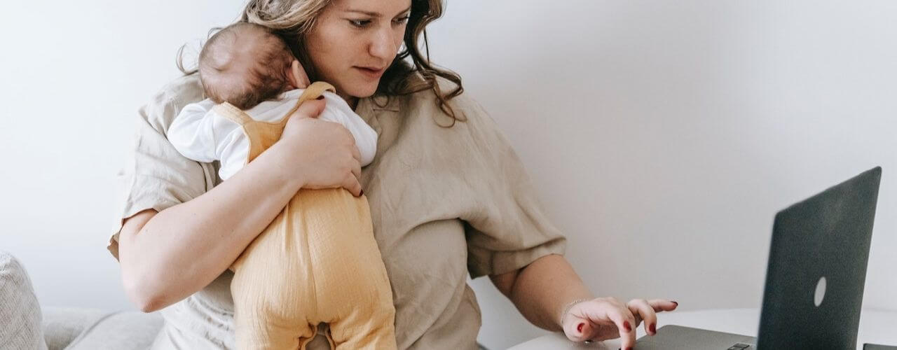 A working solo parent is eligible to SSS Maternity leave benefits