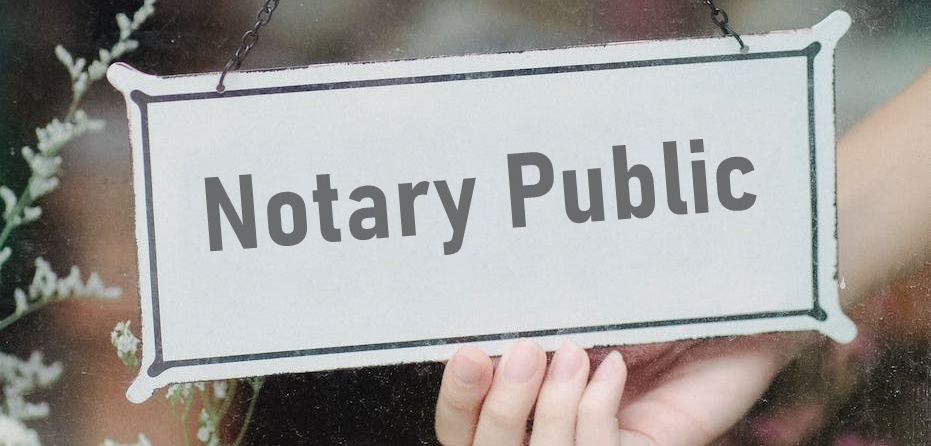 A notary public sign in the shop